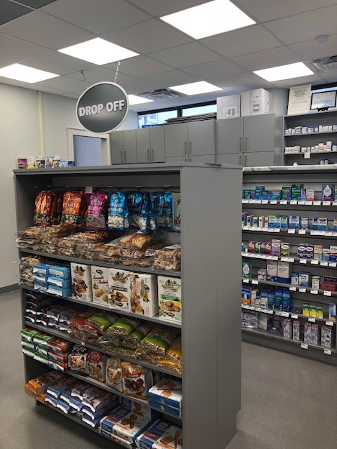 Cosmo Pharmacy | 3101 Bloor St W, Etobicoke, ON M8X 2W2, Canada | Phone: (416) 231-4446