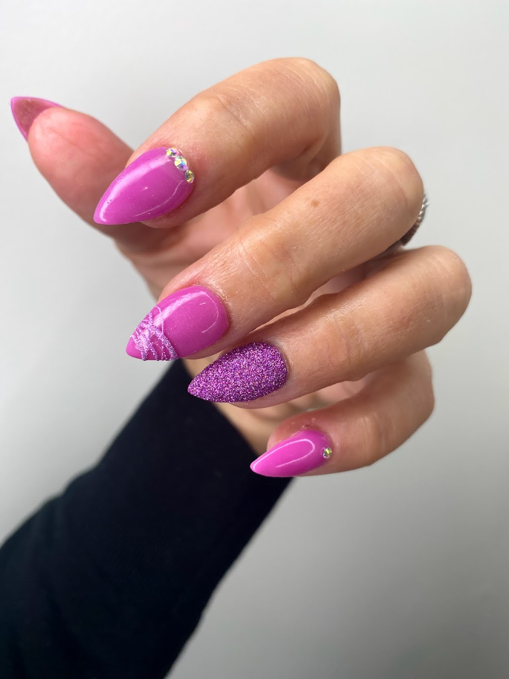 Gotmynails | 109 Boul Labelle, Rosemère, QC J7A 1A4, Canada | Phone: (514) 999-4381