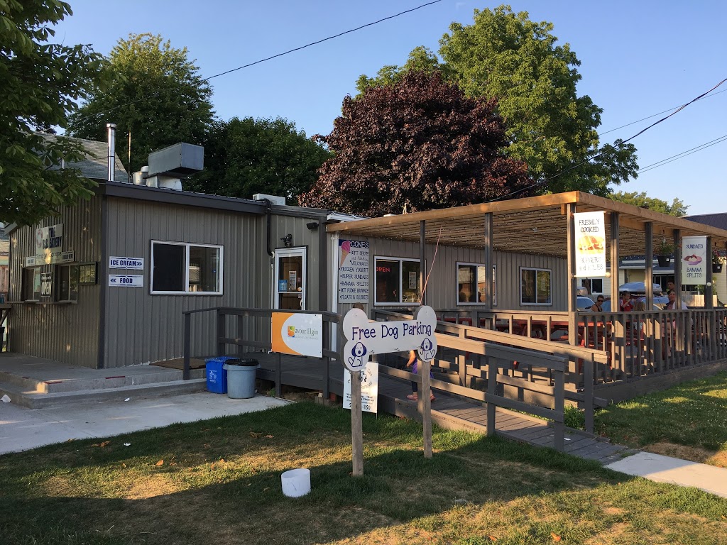 Simply Scoops | 38 Robinson St, Port Burwell, ON N0J 1T0, Canada | Phone: (519) 874-1390