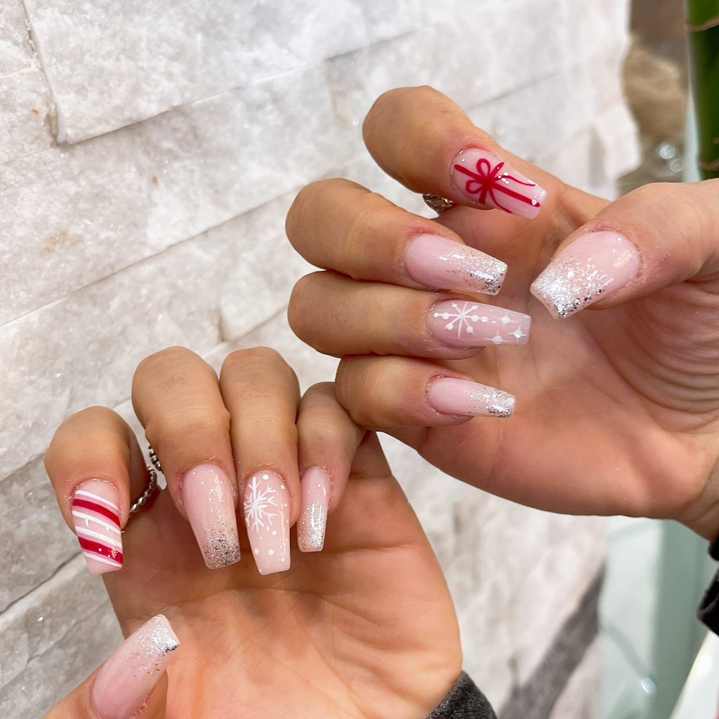 Nails For You | 11 Disera Dr Unit 140, Thornhill, ON L4J 0A7, Canada | Phone: (905) 762-8989