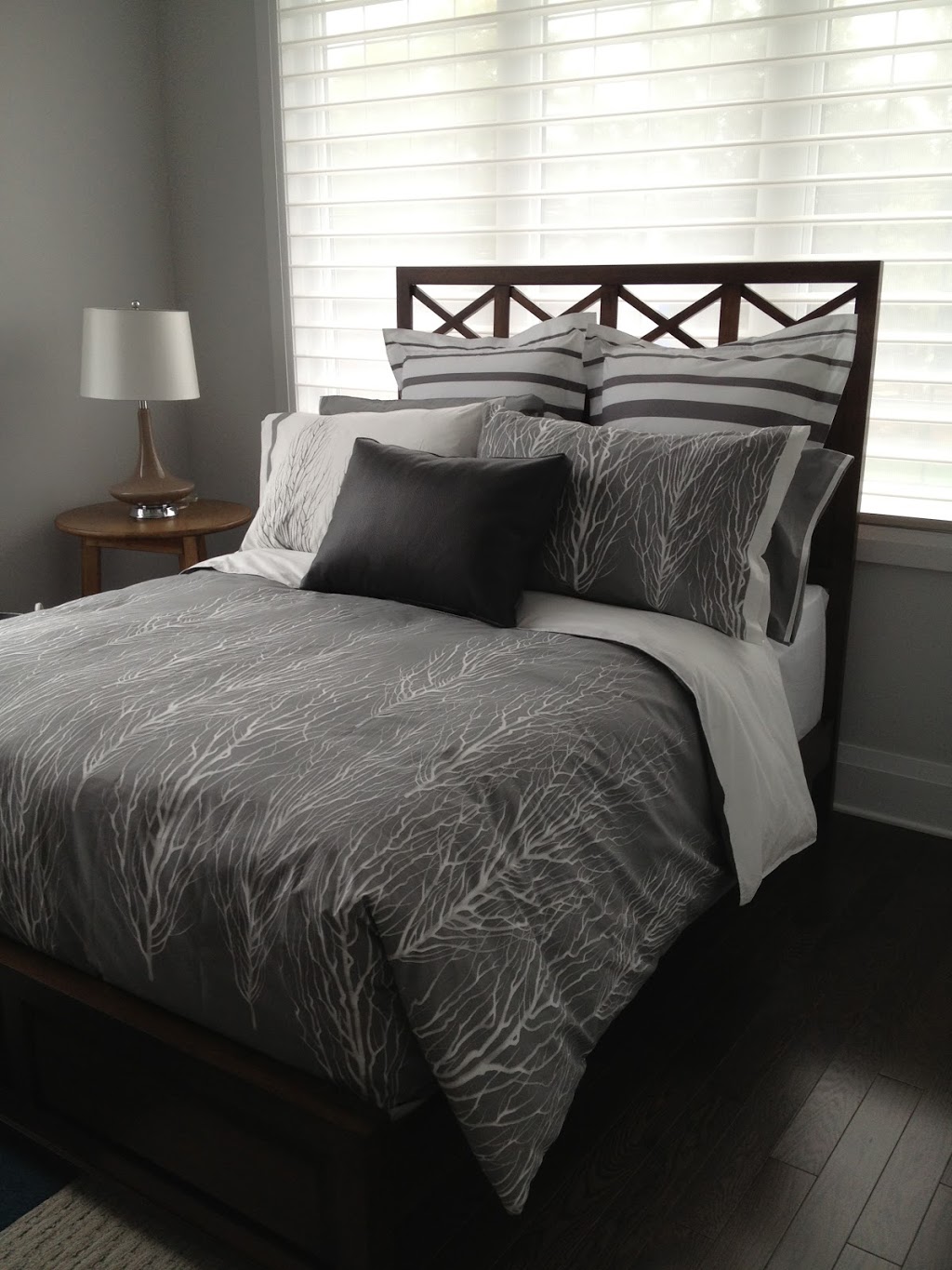 Suite Dreams Home Emporium | 270 Carling Ave, Ottawa, ON K1S 2C8, Canada | Phone: (613) 567-9367