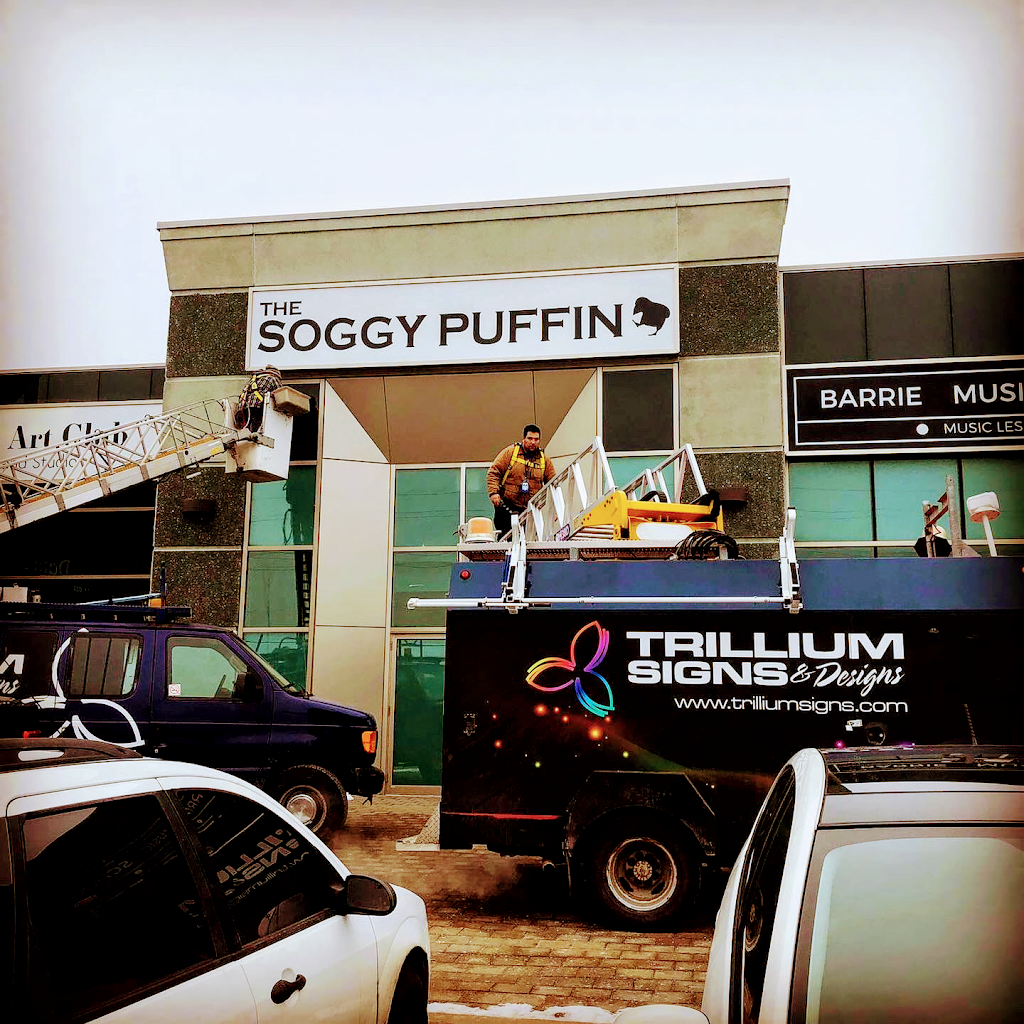 The Soggy Puffin | 11 King St Unit 7, Barrie, ON L4N 6B5, Canada | Phone: (705) 794-0638