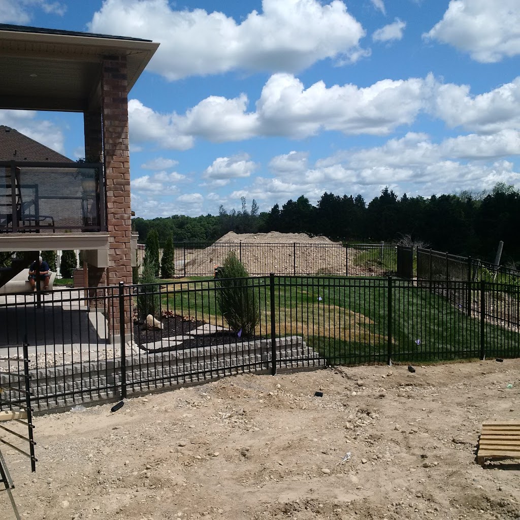 HS Fence Solutions Inc. | 1127 Industrial Rd, Ayr, ON N0B 1E0, Canada | Phone: (226) 240-7147