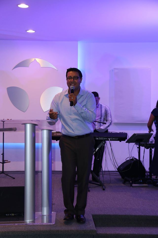 Iglesia Cristiana Hispana Principe de Paz | 15 Racine Rd, Etobicoke, ON M9W 2Z4, Canada | Phone: (416) 746-5995