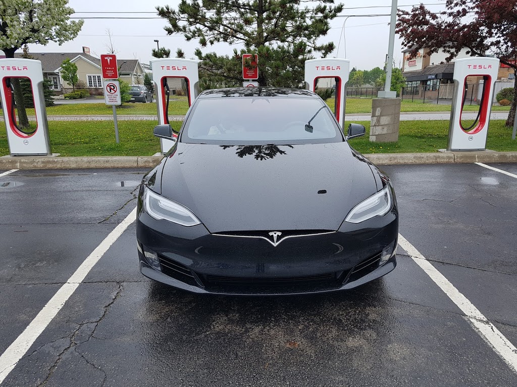 Tesla Supercharger | 4 Windward Dr, Grimsby, ON L3M 4E8, Canada | Phone: (877) 798-3752