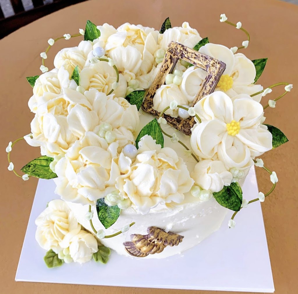 The Flower Cake Café | 20 St Patrick St, Toronto, ON M5T 2Y4, Canada | Phone: (416) 792-5880