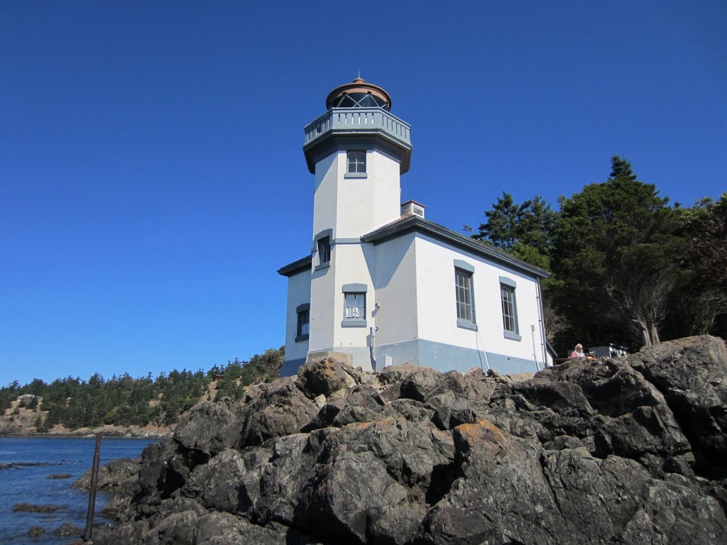 Lime Kiln Lighthouse | Lighthouse Rd, Friday Harbor, WA 98250, USA | Phone: (360) 378-2044