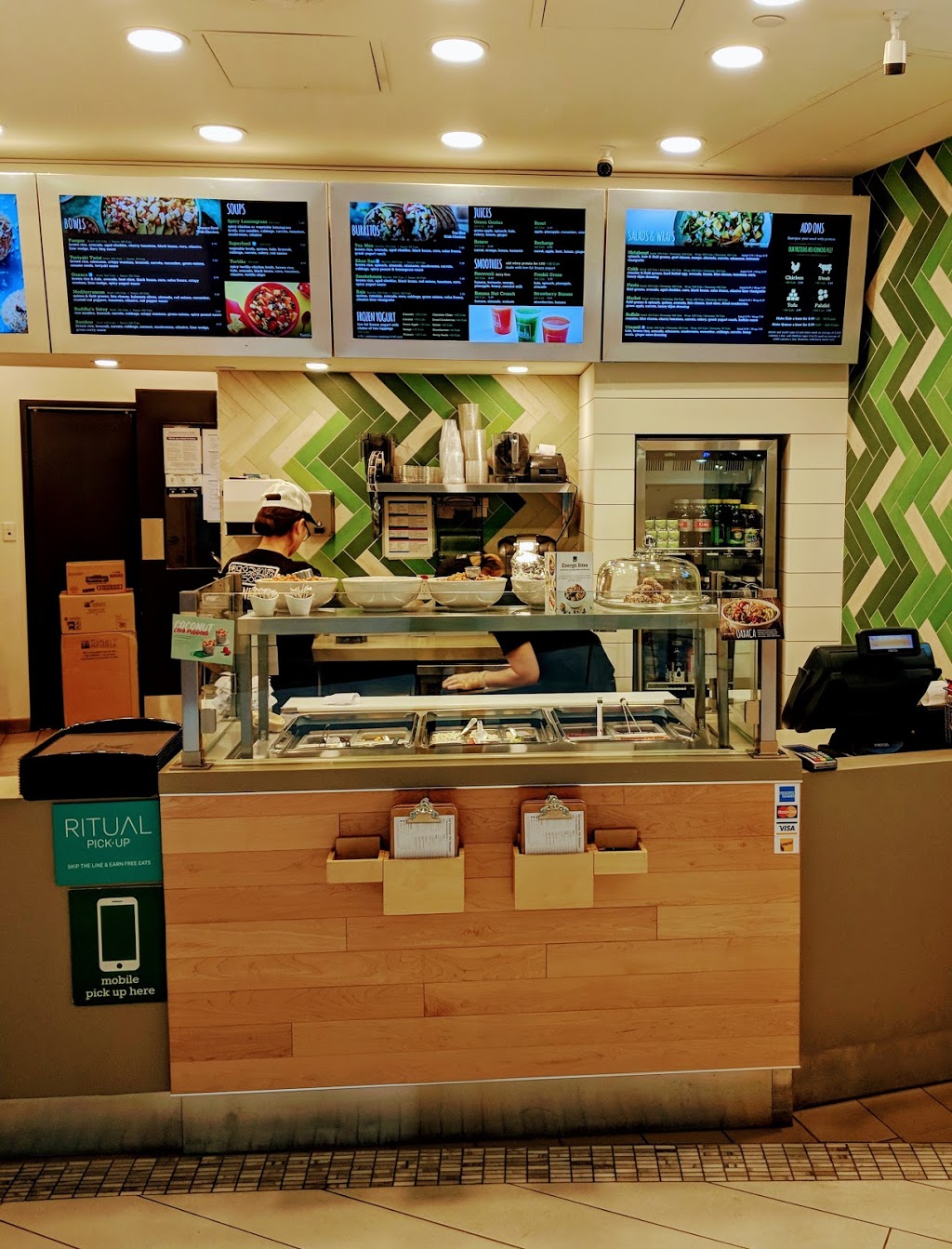 Freshii | 55 Avenue Rd, Toronto, ON M5R 3L2, Canada | Phone: (647) 794-4545