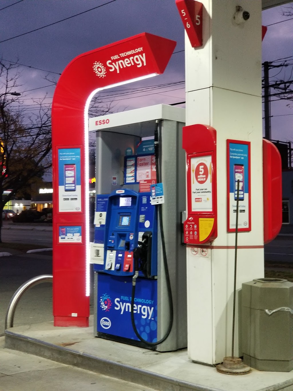 Esso | 408 Ontario St, St. Catharines, ON L2R 5L9, Canada | Phone: (905) 682-6141