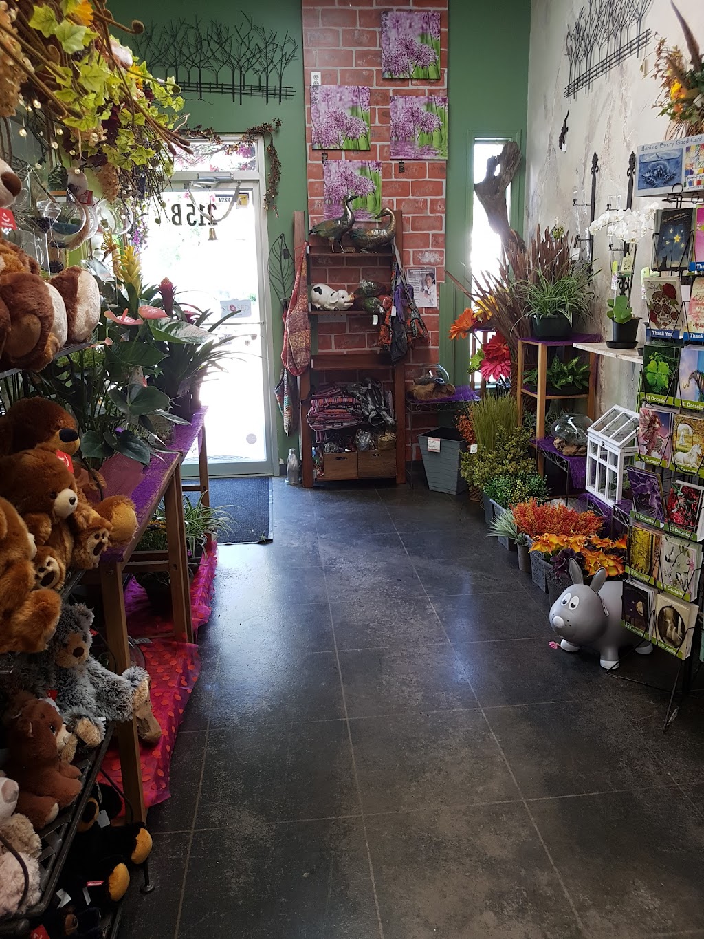 Strathmores Florist | 215B 2 Ave, Strathmore, AB T1P 1K2, Canada | Phone: (403) 934-3737