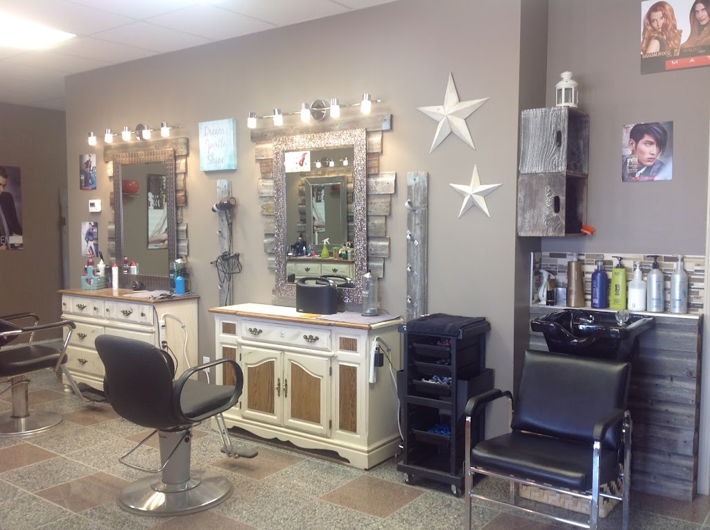 Hair Source lac Du Bonnet | 67 Park Ave, Lac du Bonnet, MB R0E 1A0, Canada | Phone: (204) 345-5644