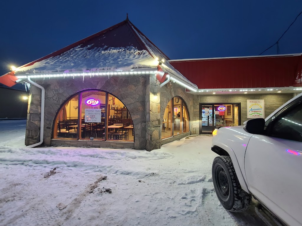 The Red Canoe Family Restaurant | 314 Hwy 124, South River, ON P0A 1X0, Canada | Phone: (705) 386-2002