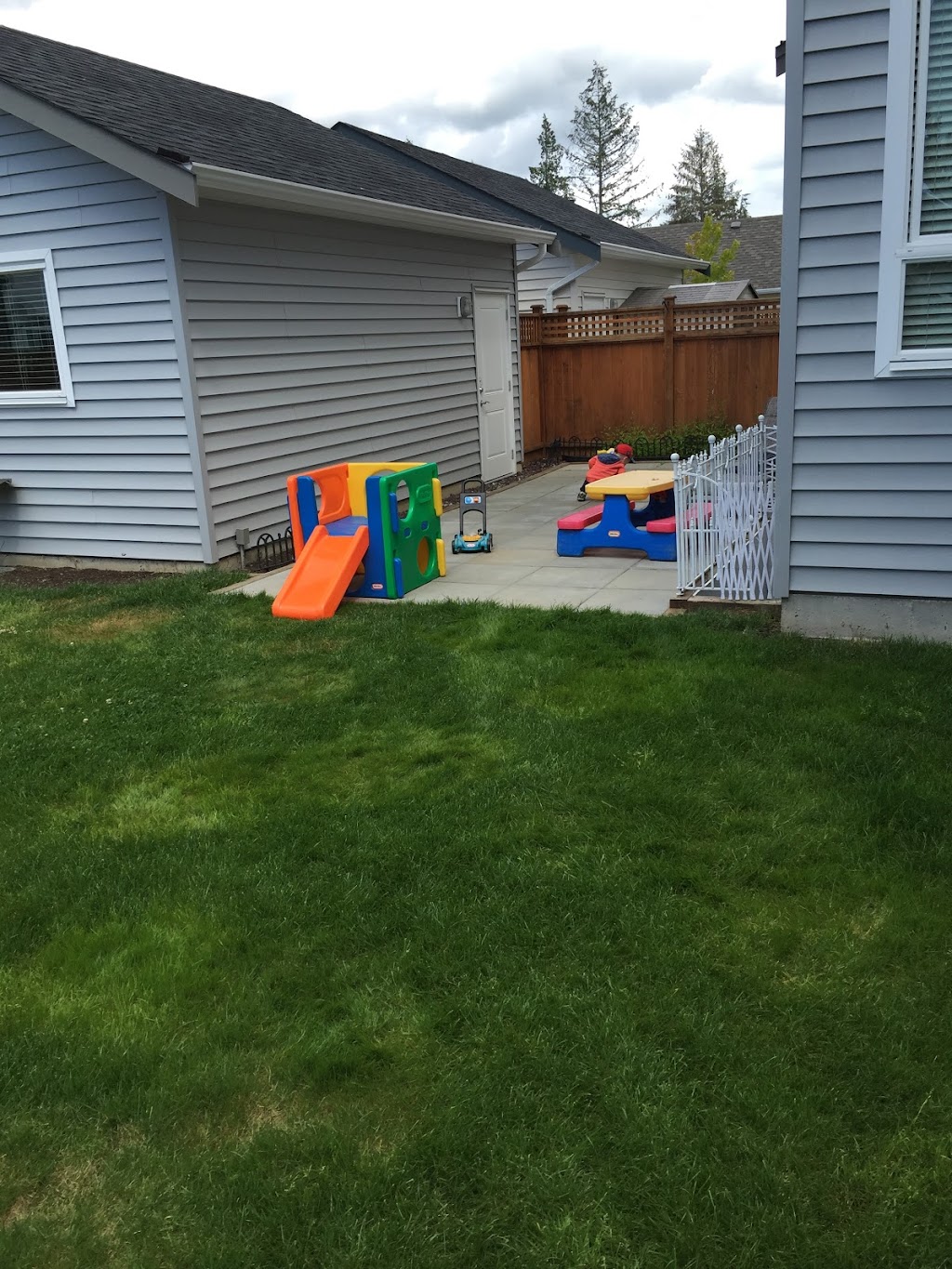 Robyns Nest Daycare Inc. | 17269 3a Ave, Surrey, BC V3S 9P7, Canada | Phone: (604) 560-1319