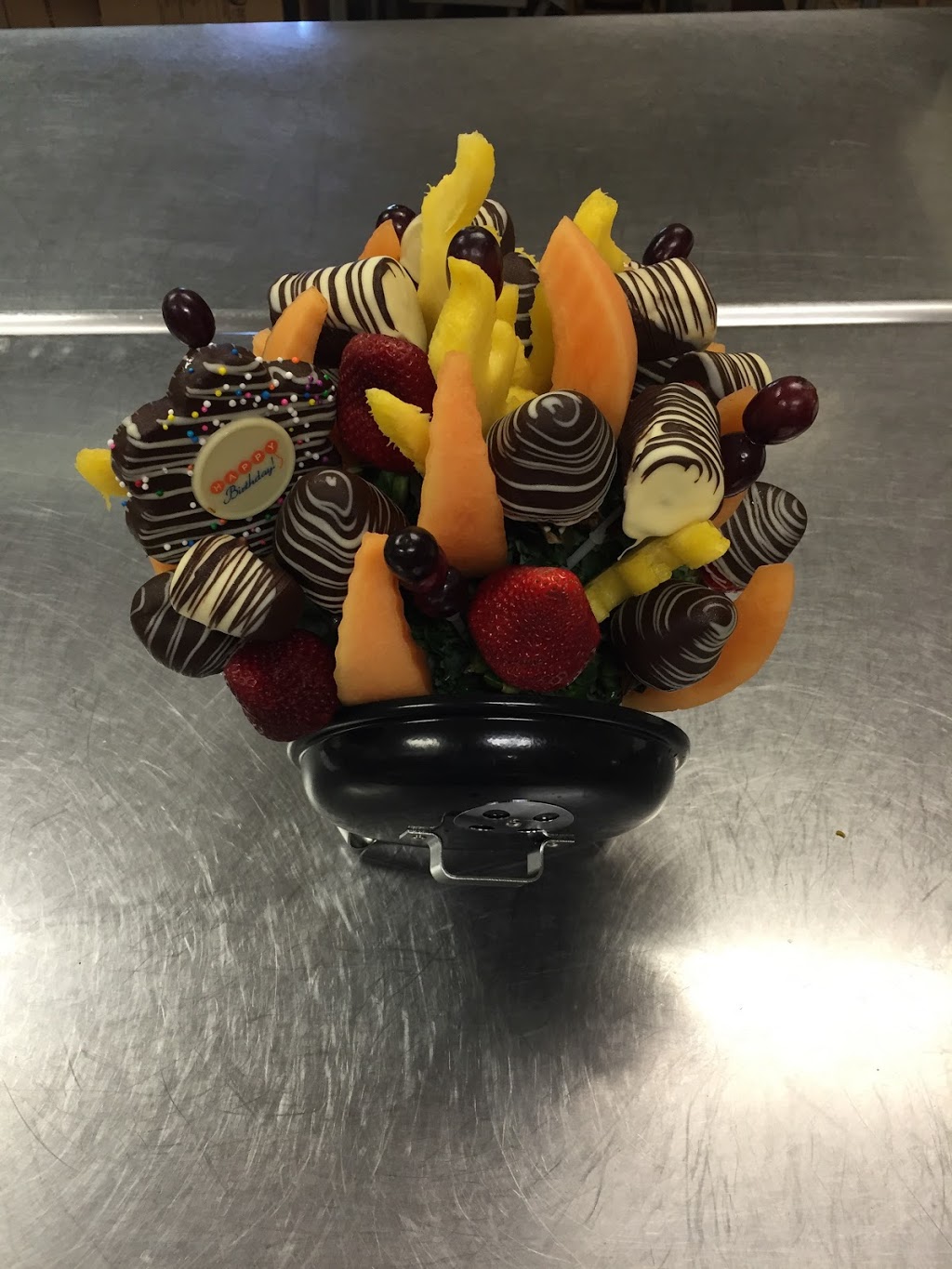 Edible Arrangements | 525 Hespeler Rd Unit 13, Cambridge, ON N1R 6J2, Canada | Phone: (519) 740-3555