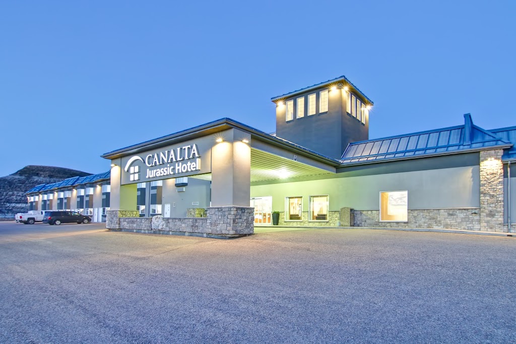 Canalta Jurassic Hotel | 1103 AB-9, Drumheller, AB T0J 0Y0, Canada | Phone: (403) 823-7700