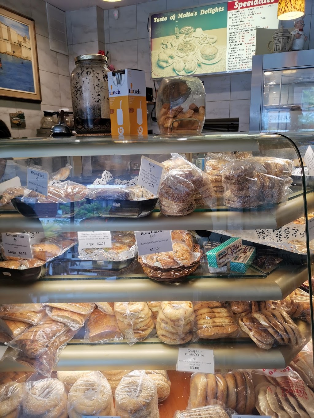 Malta Bake Shop | 3256 Dundas St W, Toronto, ON M6P 2A3, Canada | Phone: (416) 769-2174