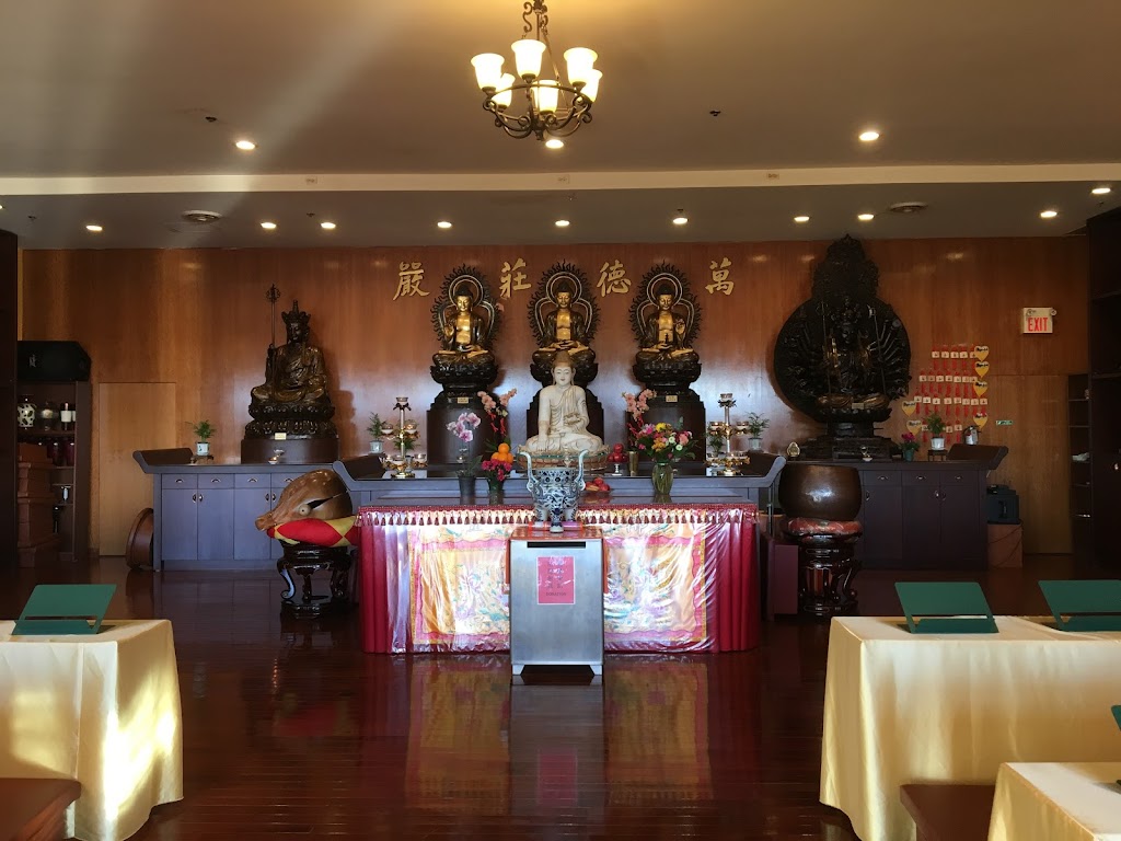 Cham Shan Temple | 9441 Markham Rd, Markham, ON L3P 3J3, Canada | Phone: (905) 201-5115