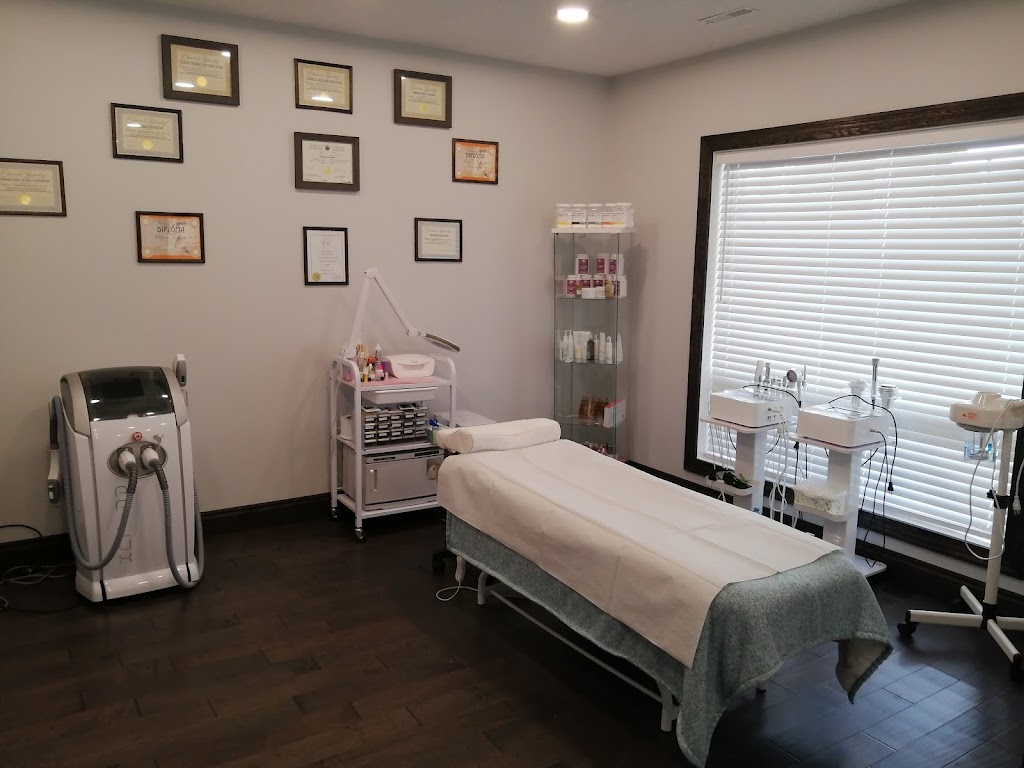 Evelain Beauty Clinic | 38 Crestbrook Hill SW, Calgary, AB T3B 0C4, Canada | Phone: (403) 837-7842