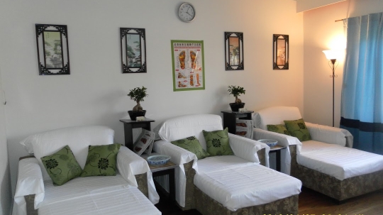 Asian Massage Therapy Centre | 1590 Eglinton Ave W, York, ON M6E 2G8, Canada | Phone: (416) 792-1998