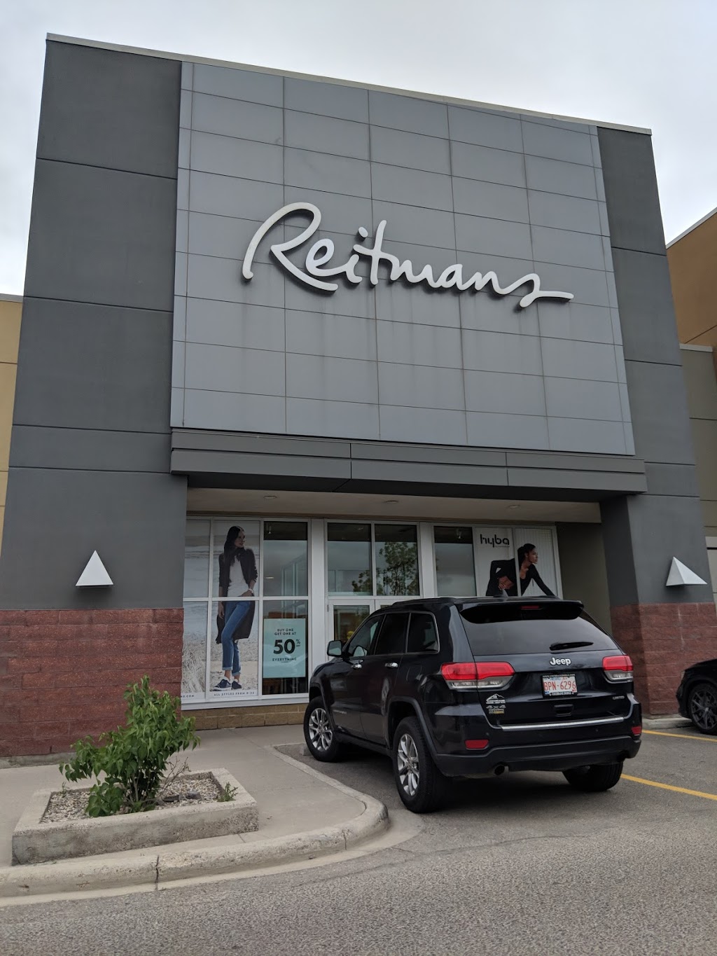 Reitmans | 11698 Sarcee Trail NW, Calgary, AB T3R 0A1, Canada | Phone: (403) 275-3945