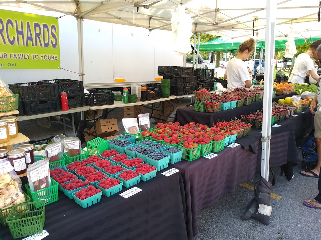 Humber Bay Shores Farmers Market | 2240 Humber Bay Park W Trail #227, Etobicoke, ON M8V 1B0, Canada | Phone: (416) 792-4964