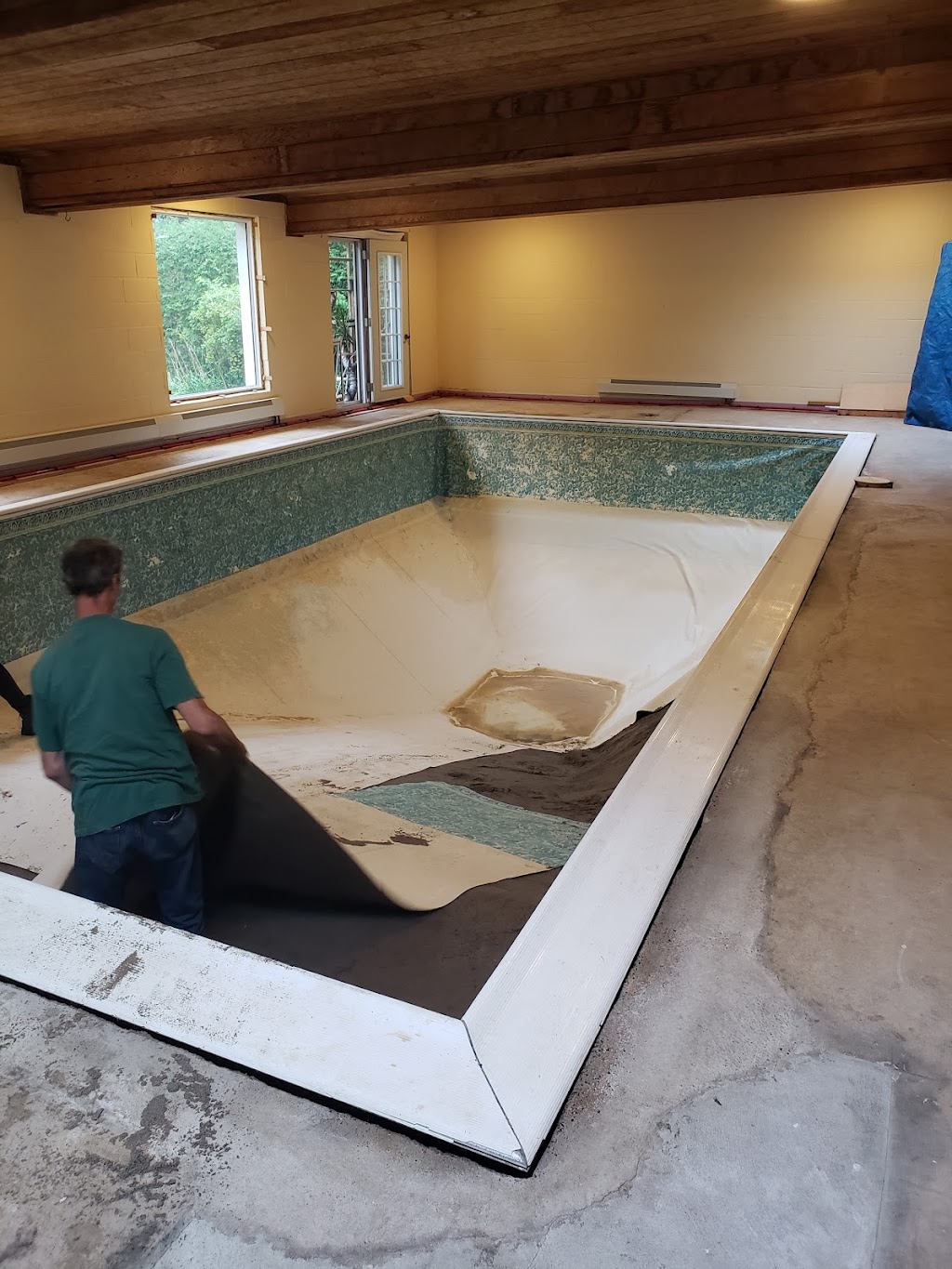 Ottawa Pool Removal Services | 3907 Rockdale Road, Navan, ON K4B 1H9, Canada | Phone: (613) 252-4051