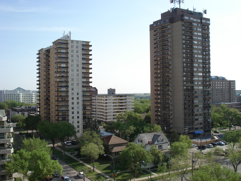 Marquis Towers Apartment Homes | 241 5th Ave N, Saskatoon, SK S7K 2P2, Canada | Phone: (306) 700-5534