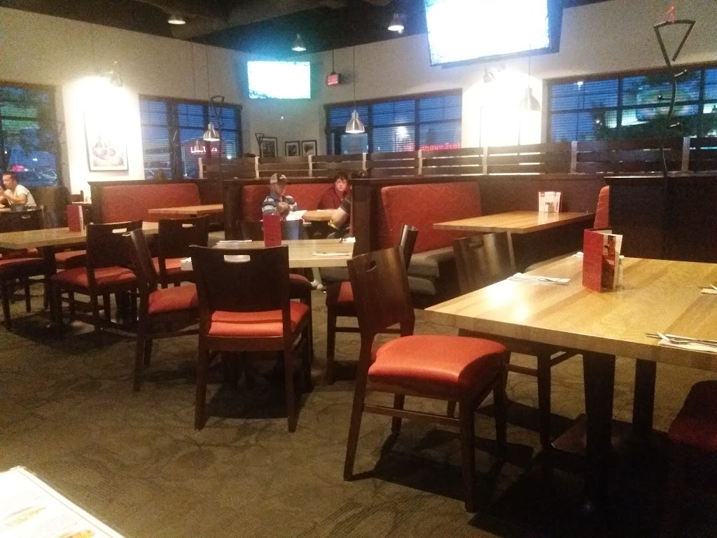 Boston Pizza | 1060 Boulevard du Grand Héron, Saint-Jérôme, QC J7Y 5K8, Canada | Phone: (450) 438-6222