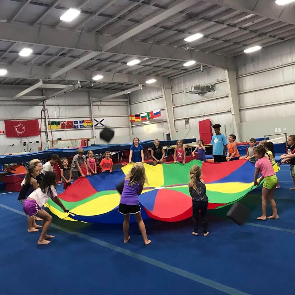 Burlington Trampoline and Tumbling | 680 Maple Ave, Burlington, ON L7S 1M6, Canada | Phone: (905) 634-0310