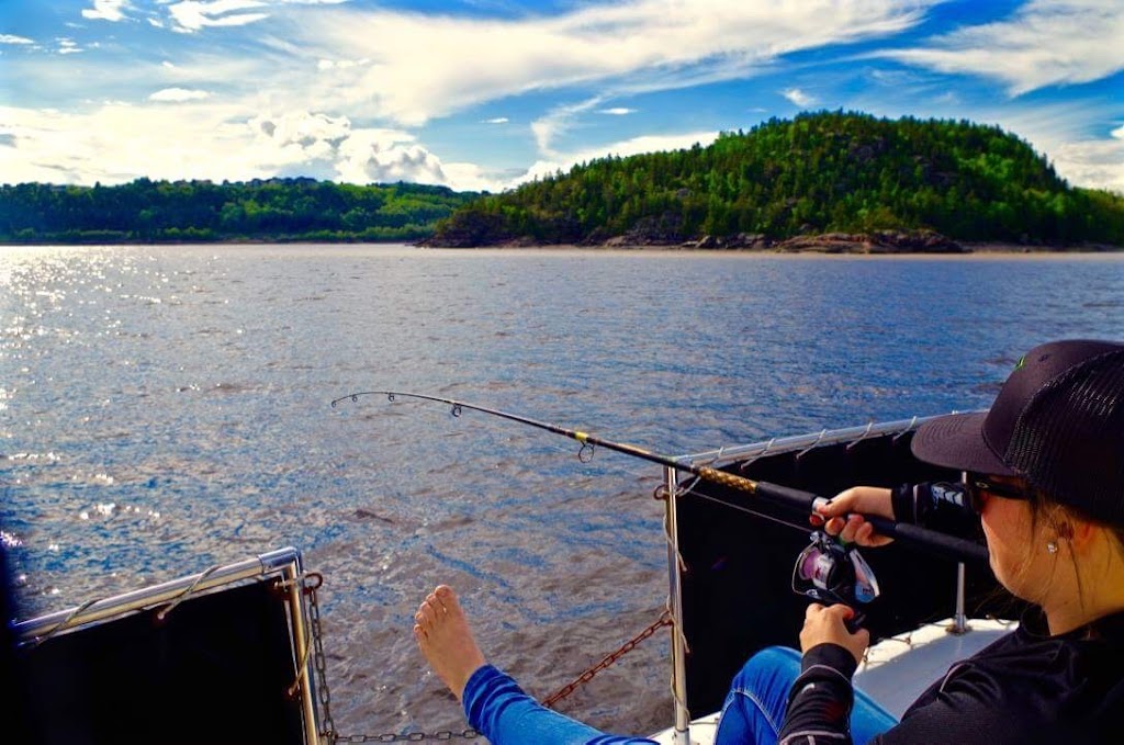 Pêche Aventures Saguenay | 821 Rte de lAnse à Benjamin, La Baie, QC G7B 3P4, Canada | Phone: (418) 540-9570