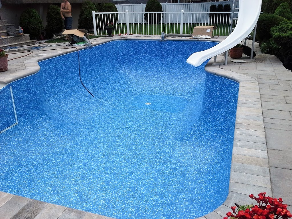 Piscine creusée Rive nord et Montréal. Entreprise CD | 1167 Rue Nationale local c, Terrebonne, QC J6W 6H8, Canada | Phone: (514) 497-9577