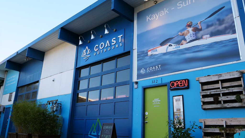 Coast Outdoors | 352 Lynn Ave, North Vancouver, BC V7J 2C5, Canada | Phone: (604) 987-2202