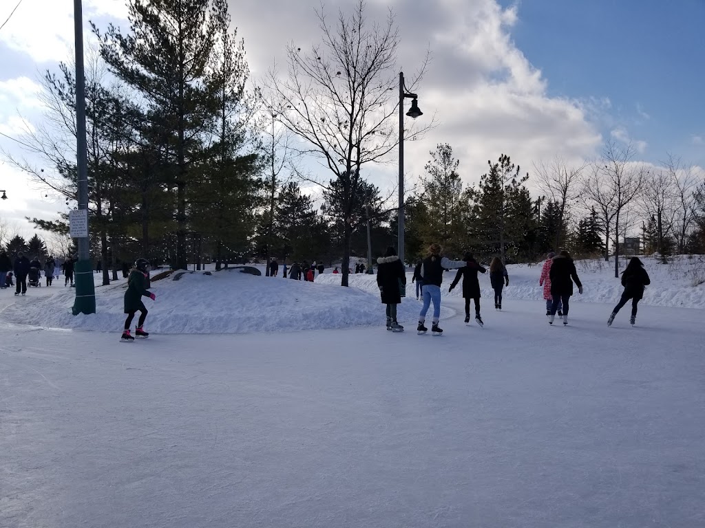 Richmond Green Skate Trail | 1300 Elgin Mills Rd E, Richmond Hill, ON L4S 1M5, Canada | Phone: (905) 771-5490