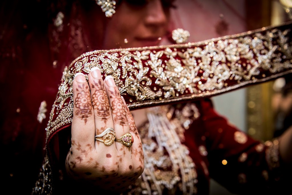 Photography By Nida Warsi | 327 Leitch Landing, Milton, ON L9T 7M9, Canada | Phone: (647) 338-6432