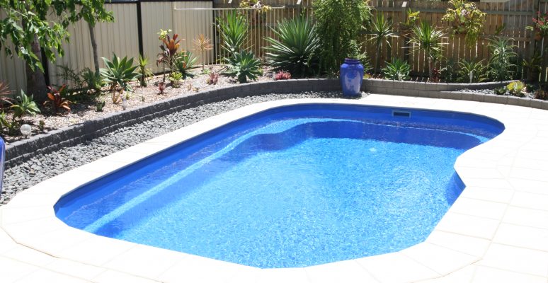 Narellan Pools Canada | 1472 McAdoos Ln, Glenburnie, ON K0H 1S0, Canada | Phone: (800) 682-5146