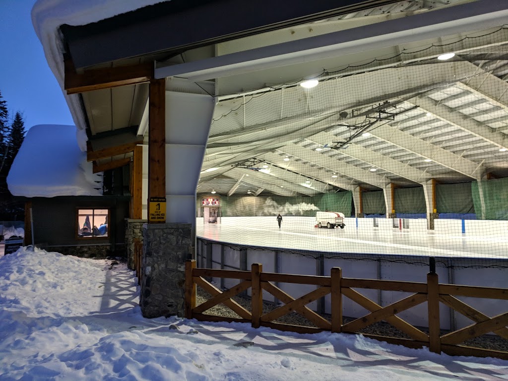 Lake Louise Sport & Recreation Centre | 103 Village Rd, Lake Louise, AB T0L, Canada | Phone: (403) 522-2606