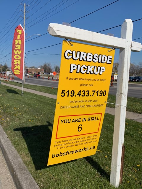 Bobs Fireworks | 41 Southdale Rd E, London, ON N6C 4X5, Canada | Phone: (519) 433-7190