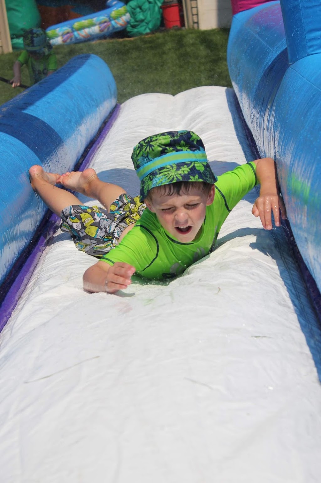 Castle Kid Jumping Castles | 3282 Trulls Rd, Courtice, ON L1E 2L2, Canada | Phone: (905) 571-0014