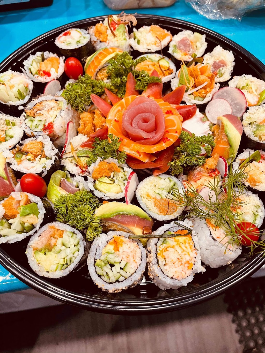 Sushi Sento | 801 Avenue de lAbbé Théoret, Sainte-Julie, QC J3E 1N8, Canada | Phone: (450) 922-2888