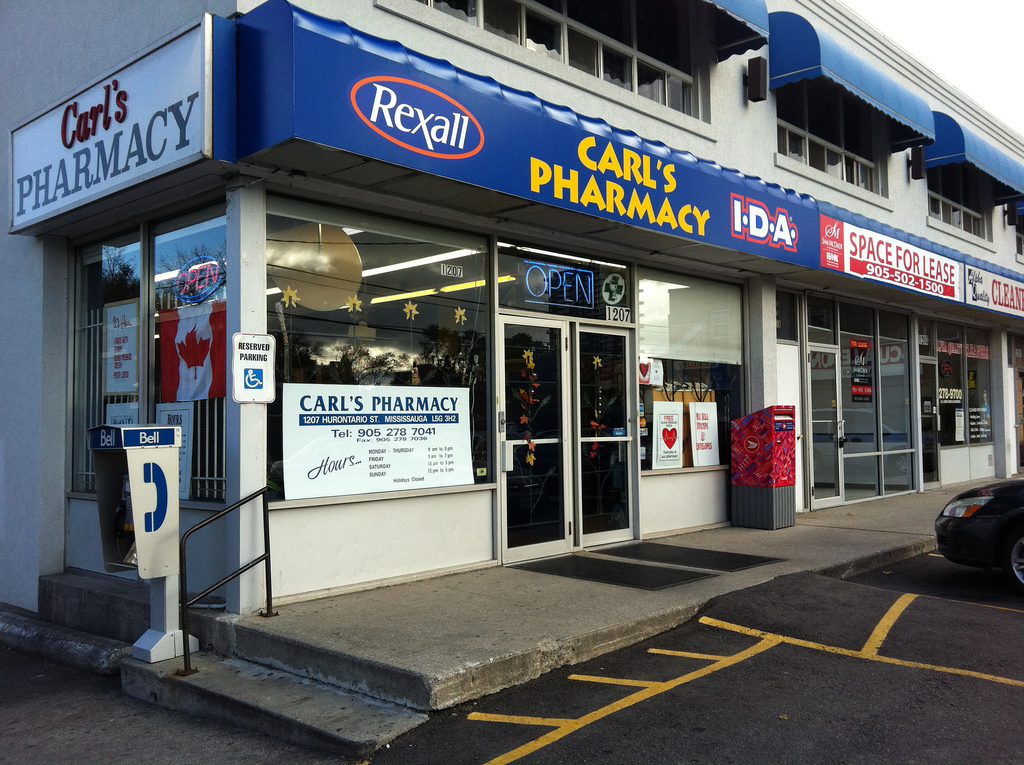 Carls I.D.A. Pharmacy | 1207 Hurontario St, Mississauga, ON L5G 3H2, Canada | Phone: (905) 278-7041