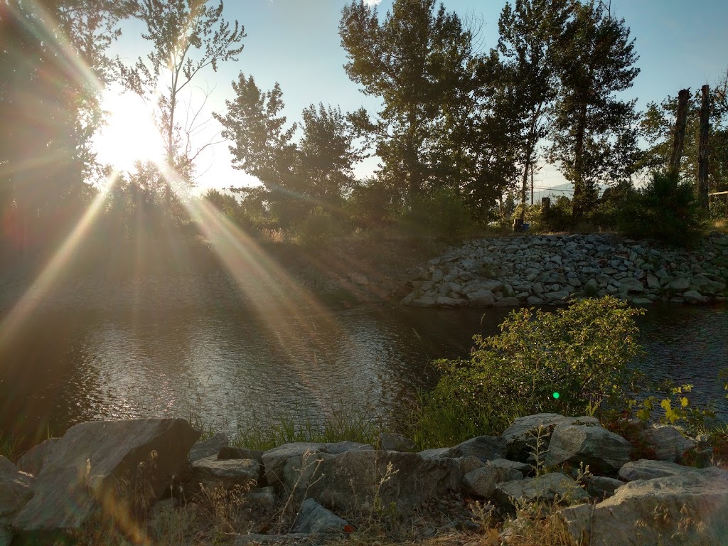 Parking Lot | K. L. O. Rd & Spiers Rd, Kelowna, BC V1W 4A8, Canada