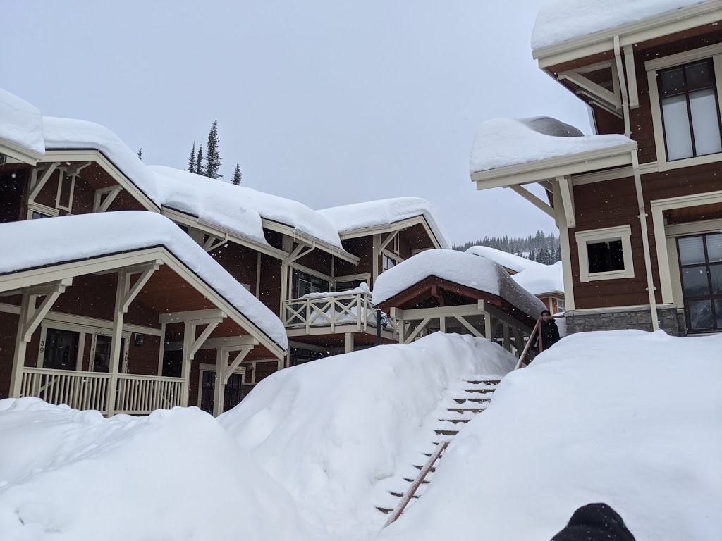 Stones Throw Condo | 5005 Valley Drive, Sun Peaks, BC V0E 5N0, Canada | Phone: (250) 578-6969