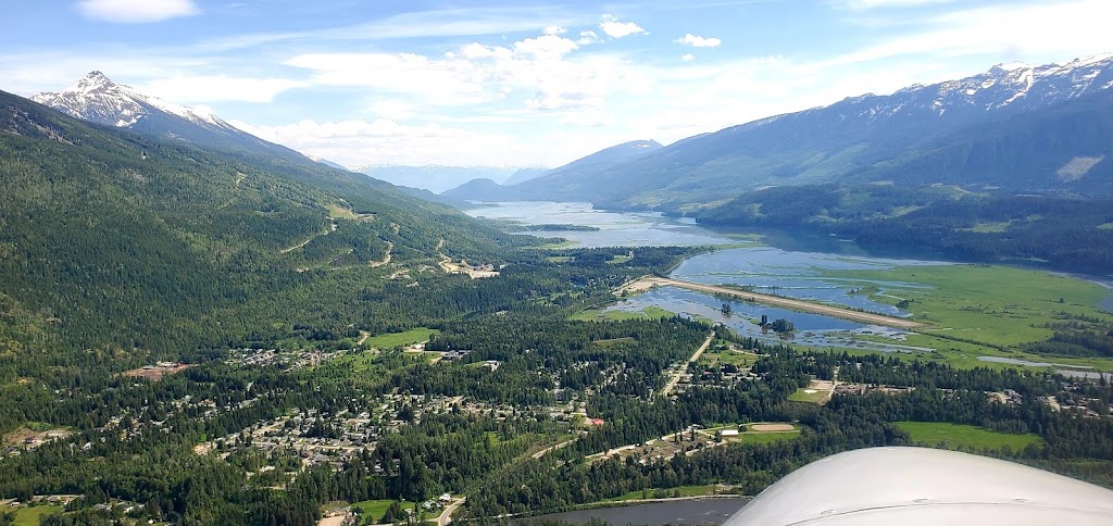 Revelstoke Airport (YRV) | 2913 Airport Way, Revelstoke, BC V0E 2S1, Canada | Phone: (250) 837-7007