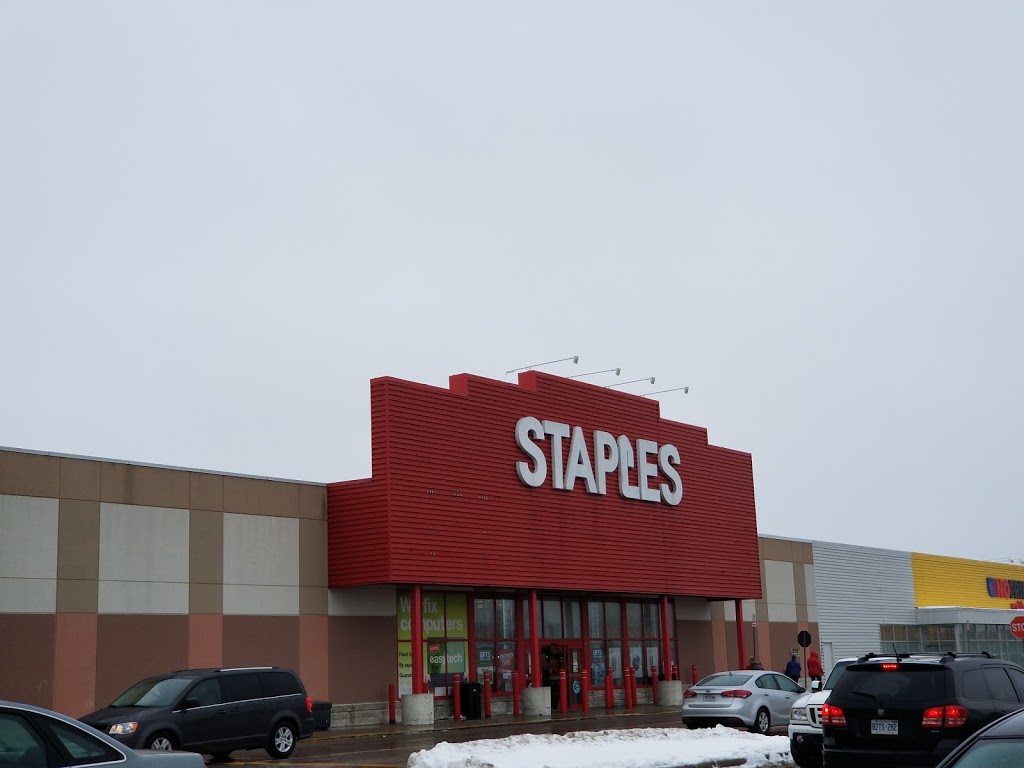 Staples Dundas | 1925 Dundas St, London, ON N5V 1P7, Canada | Phone: (519) 659-3428