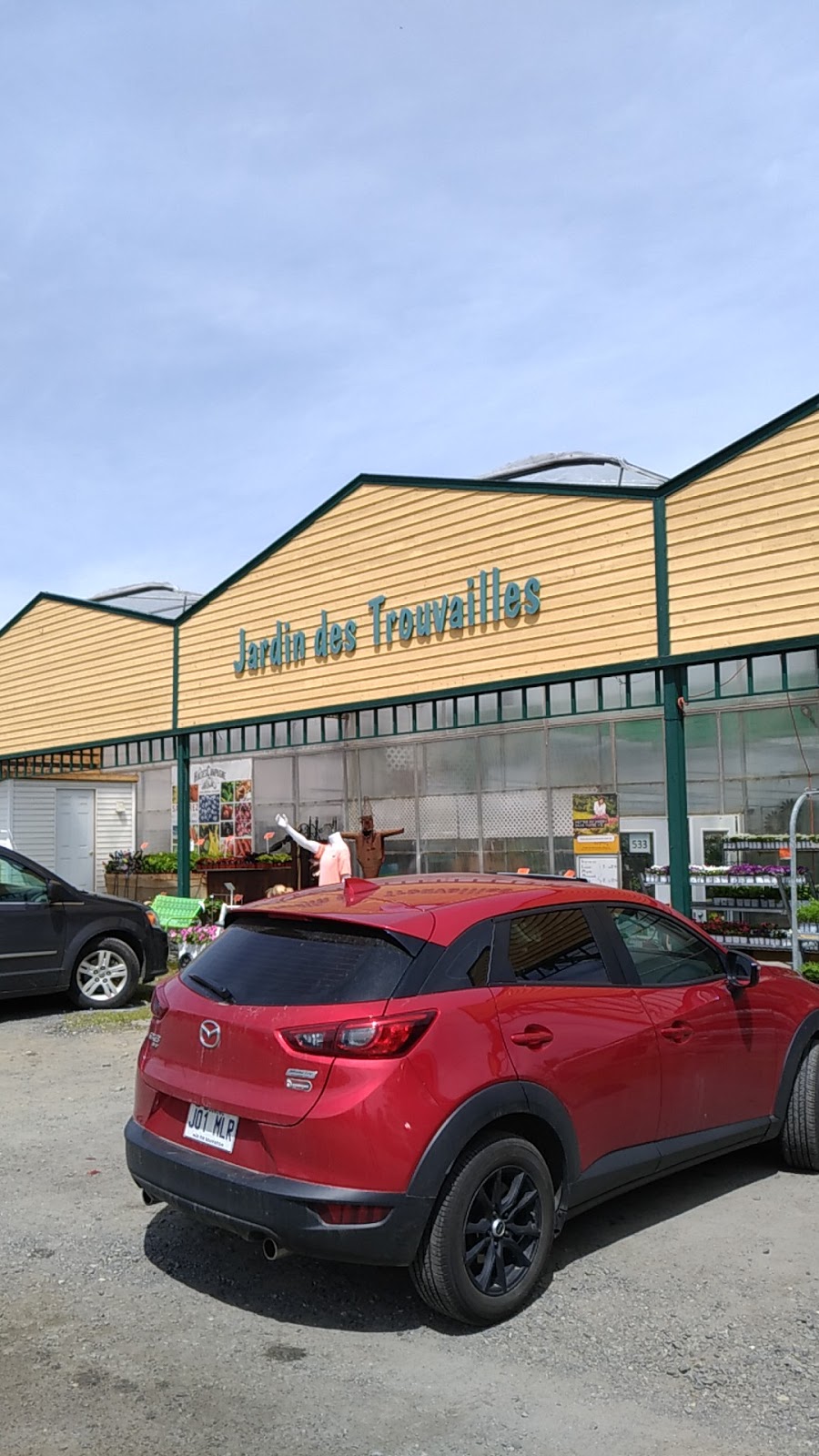 Jardin Des Trouvailles | 533 Rue Main O, Coaticook, QC J1A 1R2, Canada | Phone: (819) 849-0299