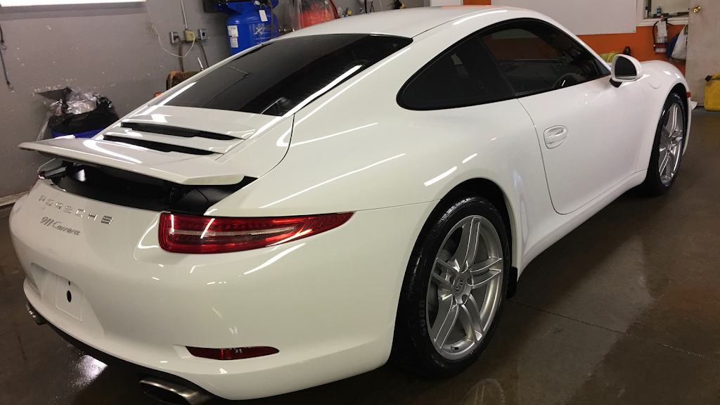 A+ Window Tinting Services | 3392 Wonderland Rd S Building #8 Unit#5, London, ON N6L 1J9, Canada | Phone: (226) 224-2622