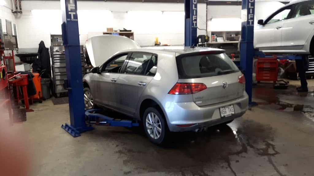 Vallée Volkswagen St-Georges | 375 136e Rue, Saint-Georges, QC G5Y 2N7, Canada | Phone: (418) 228-2931