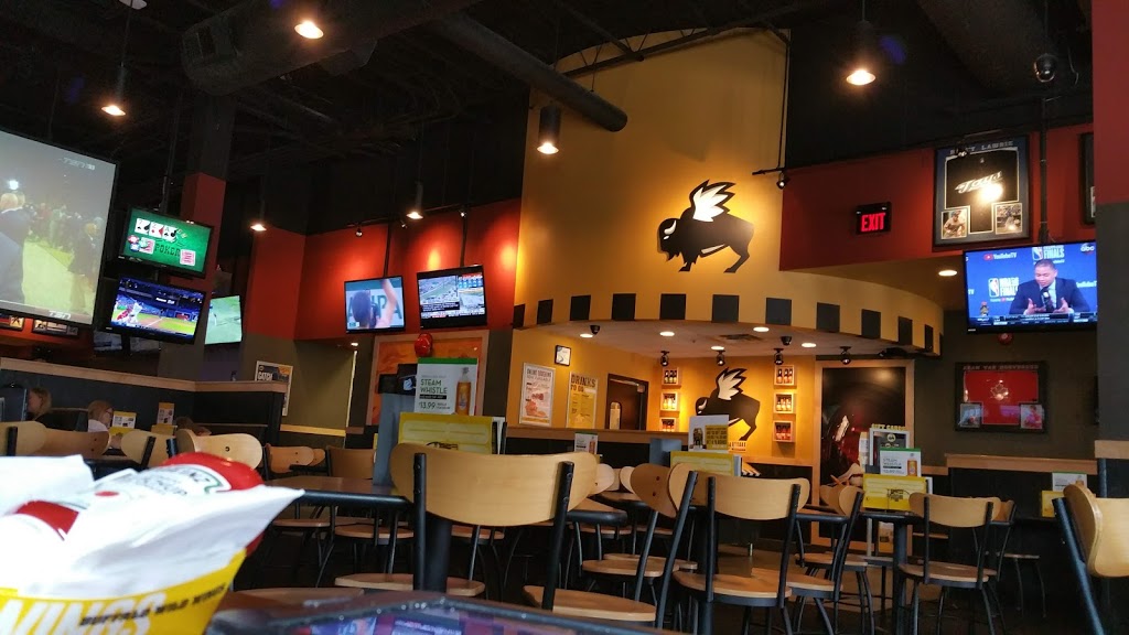 Buffalo Wild Wings | 2501 Hyde Park Gate Unit A3, Oakville, ON L6H 6G6, Canada | Phone: (905) 829-0188