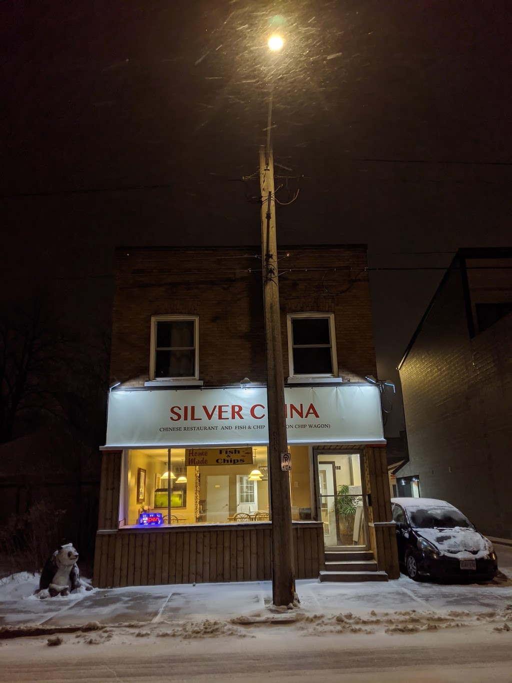 SILVER CASTLE RESTAURANT | 132 Westminster Dr S, Cambridge, ON N3H 1S8, Canada | Phone: (548) 333-1817