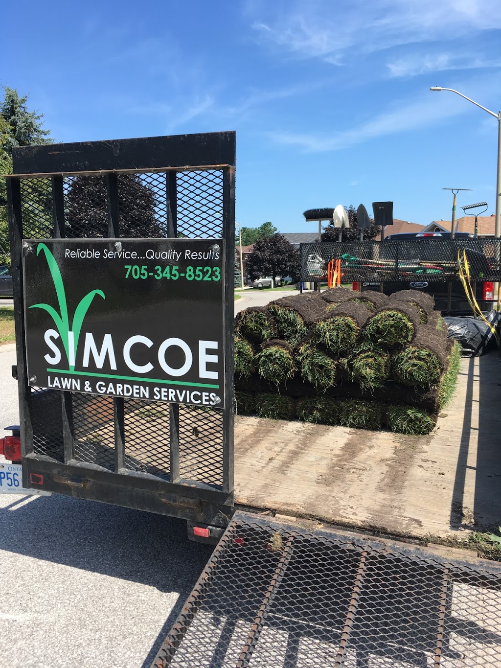 Simcoe Lawn and Garden Services | 40 Victoria Crescent, Orillia, ON L3V 6N6, Canada | Phone: (705) 345-8523